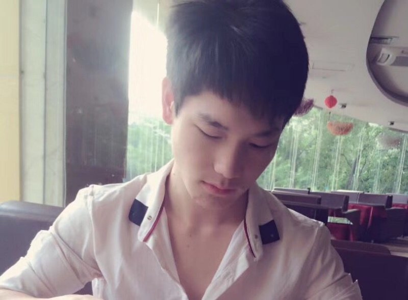 丰采的第一张照片--贵港相亲服务中心