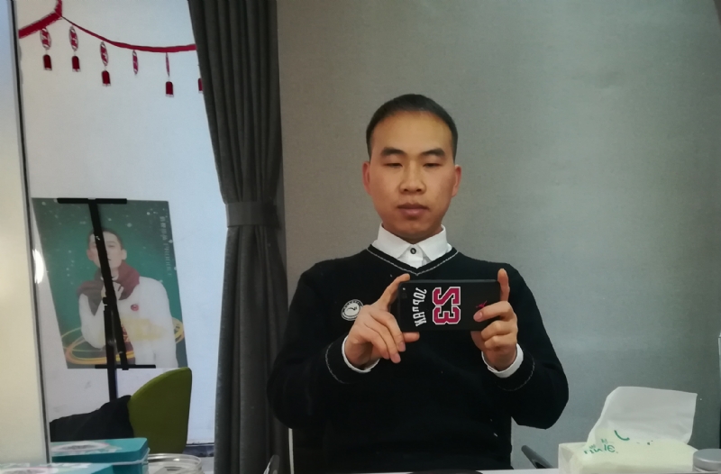 恬淡的第一张照片--贵港相亲服务中心