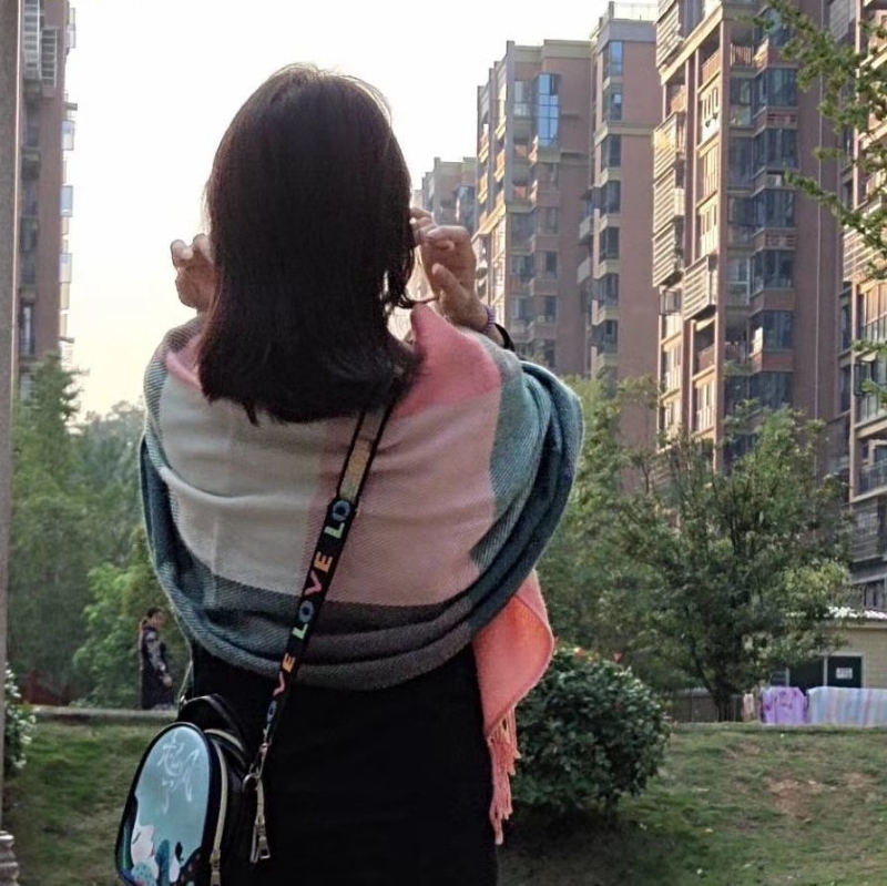 写灯光的第一张照片--贵港相亲服务中心