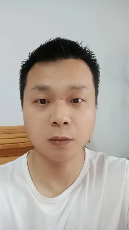 阳光的第一张照片--贵港相亲服务中心