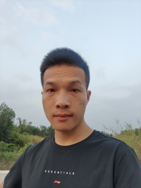 大龙的第一张照片--贵港相亲服务中心