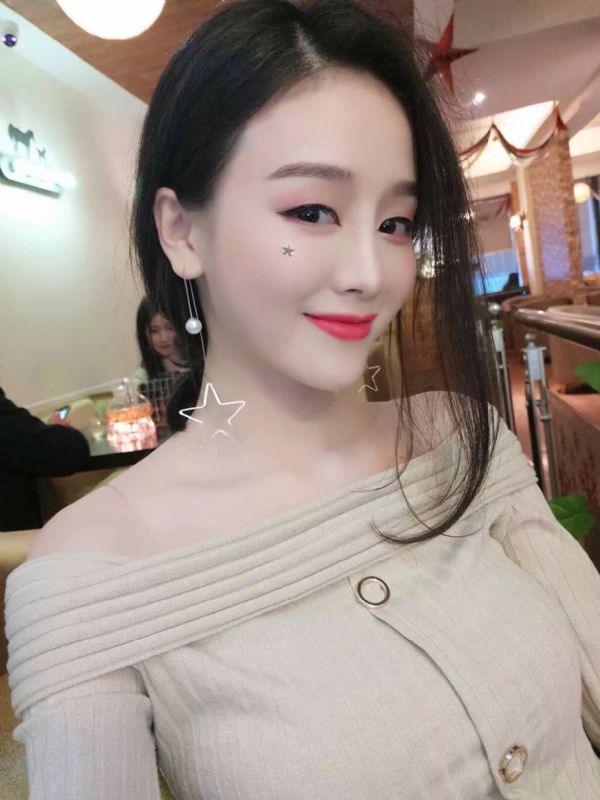 Cici的第四张照片--贵港相亲服务中心