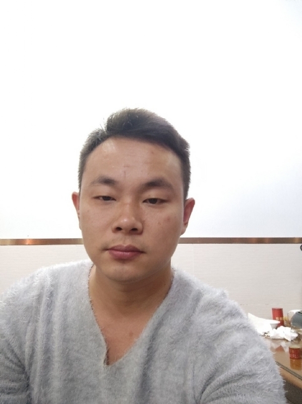 小冷的第一张照片--贵港相亲服务中心