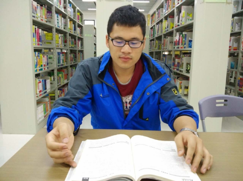 鲮的第四张照片--贵港相亲服务中心