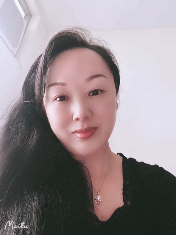 梅子的第一张照片--贵港相亲服务中心