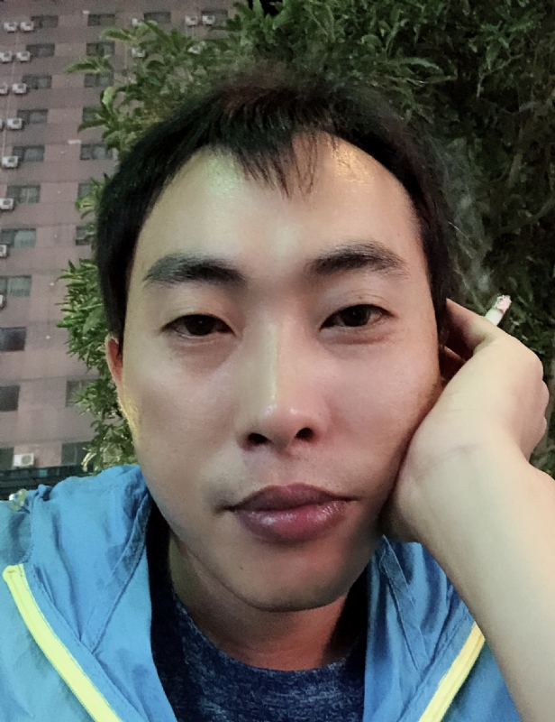 一直在路上的第一张照片--贵港相亲服务中心