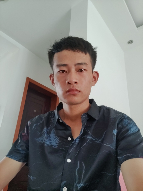 彳亍的第一张照片--贵港相亲服务中心