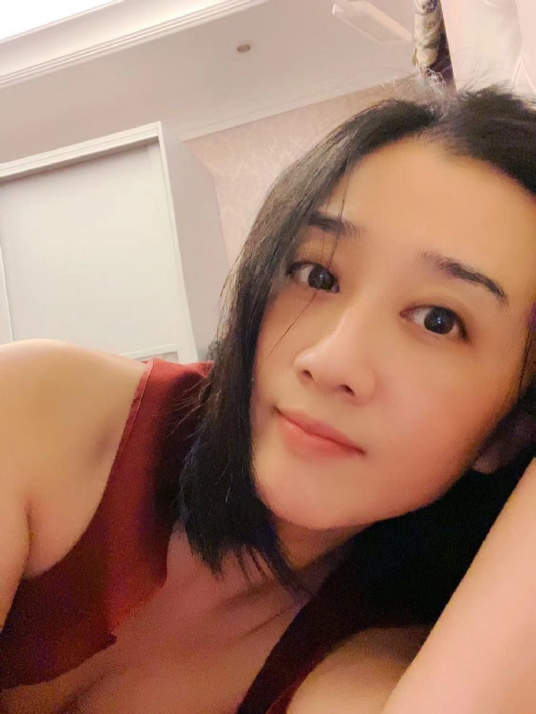 HongYu的第一张照片--贵港相亲服务中心