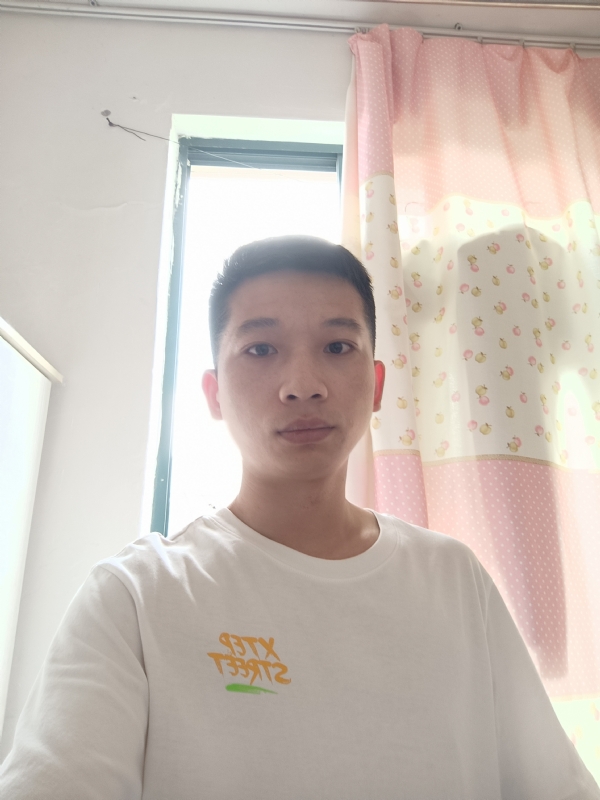 朱公子的第三张照片--贵港相亲服务中心