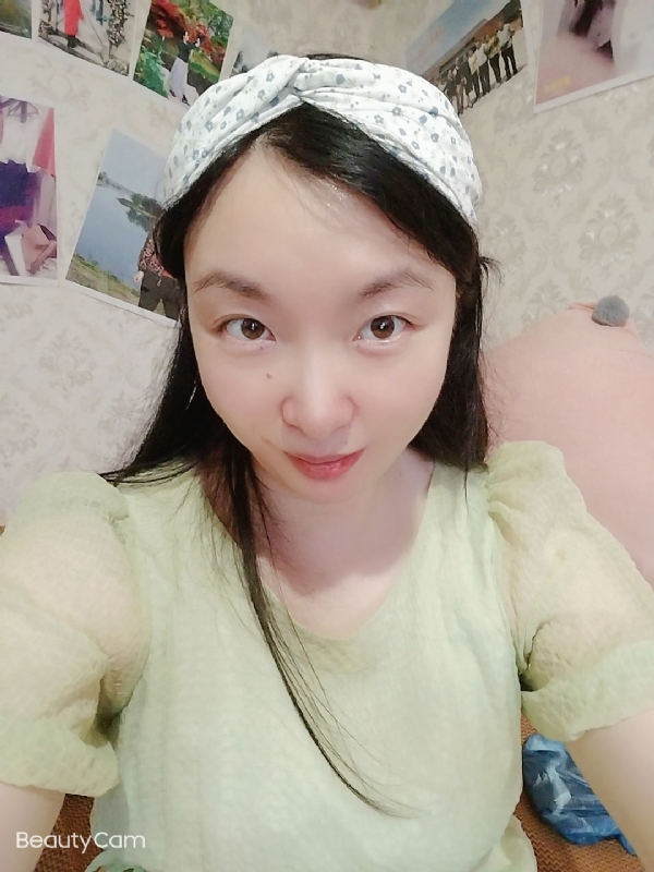 佳佳的第一张照片--贵港相亲服务中心