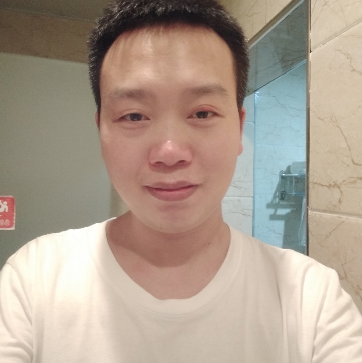 杯中酒的第一张照片--贵港相亲服务中心