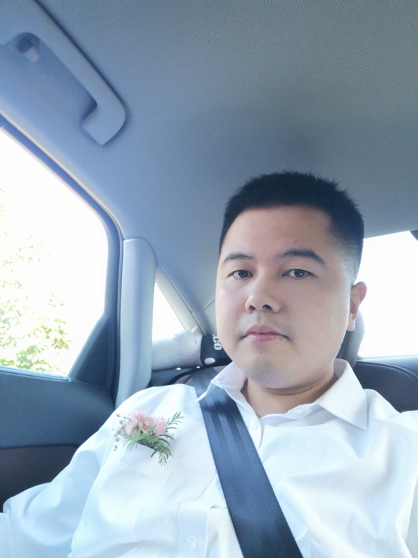 小阿郎的第一张照片--贵港相亲服务中心