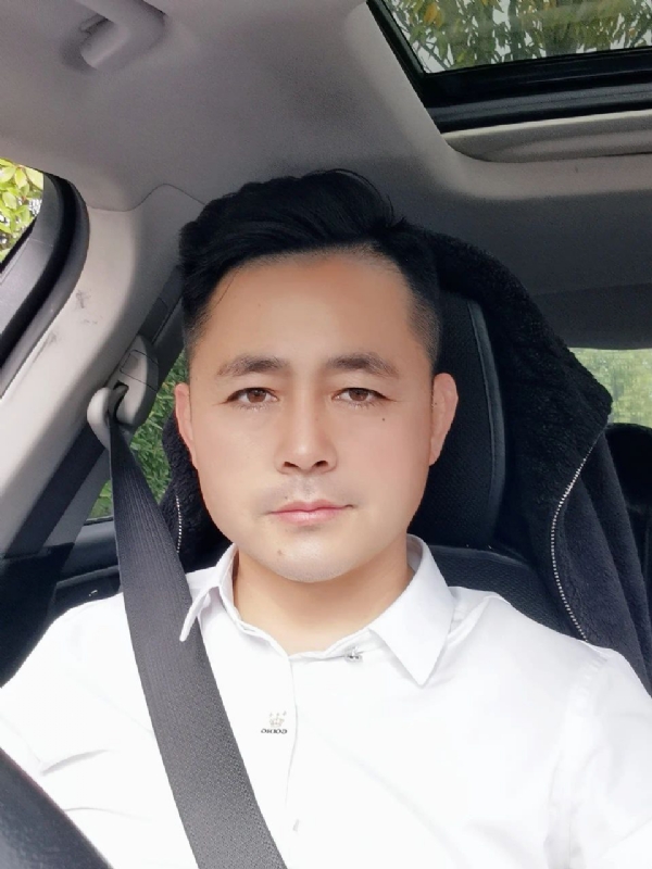 阿华大人的第二张照片--贵港相亲服务中心