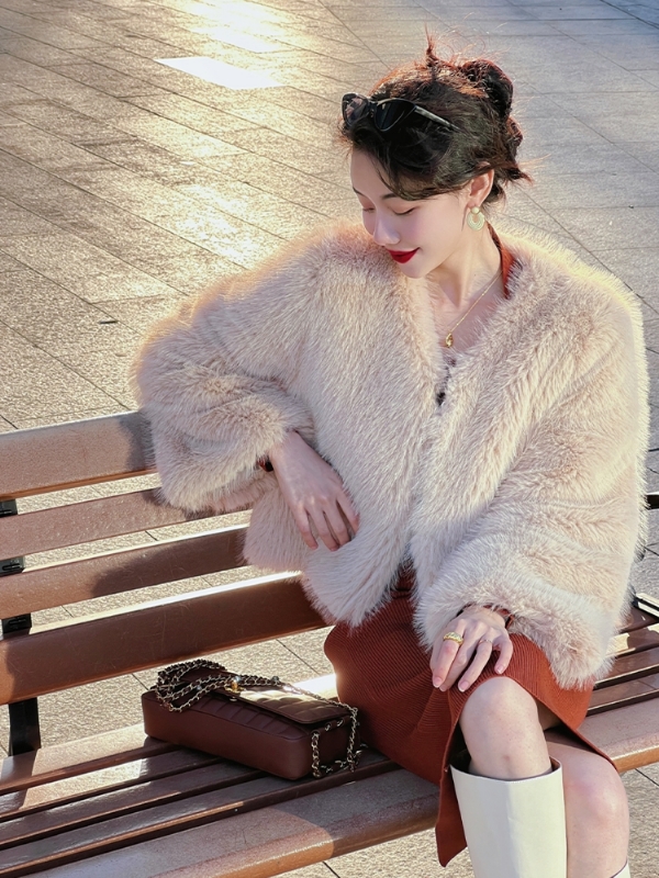 雷小姐的第一张照片--贵港相亲服务中心