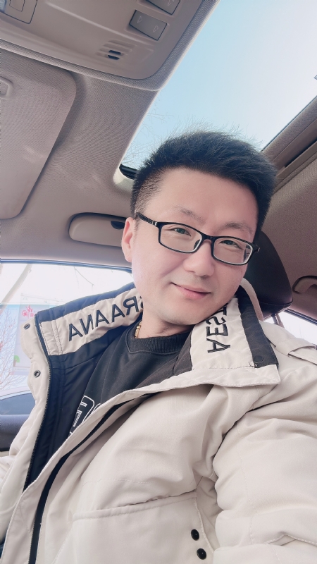 不离不弃的第二张照片--贵港相亲服务中心