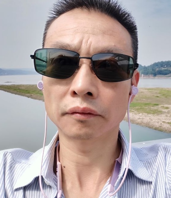 猪哥哥的第二张照片--贵港相亲服务中心