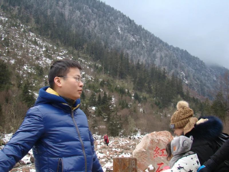 明志的第一张照片--贵港相亲服务中心