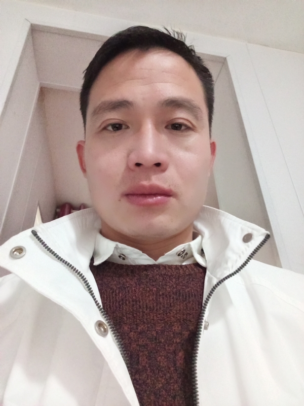 忧伤还是快乐的第一张照片--贵港相亲服务中心