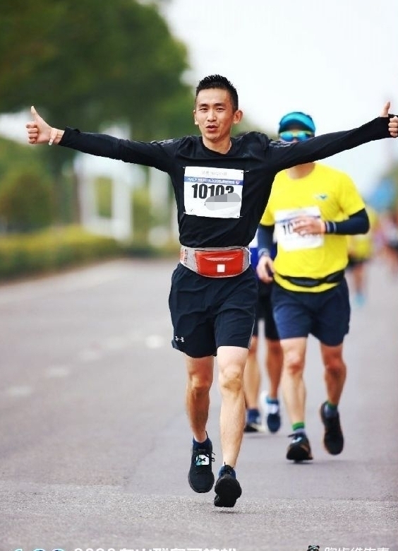 懵的第一张照片--贵港相亲服务中心