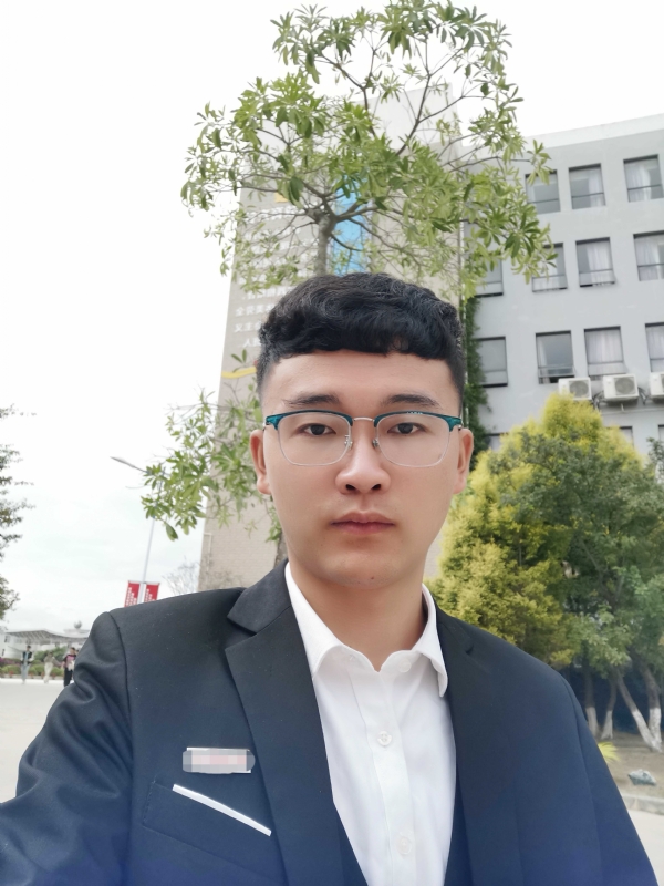 毓文的第二张照片--贵港相亲服务中心