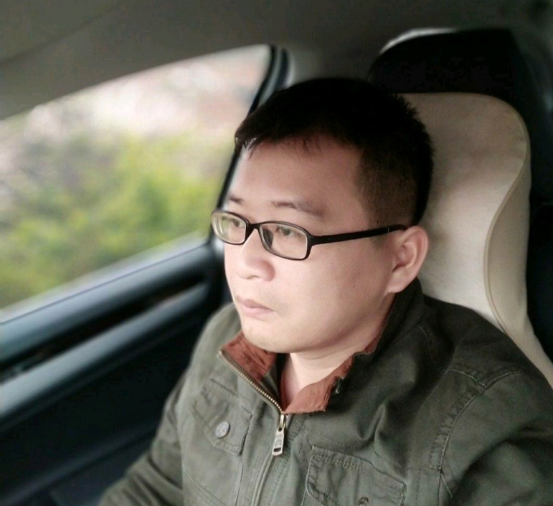 海风吹动你的心的第一张照片--贵港相亲服务中心