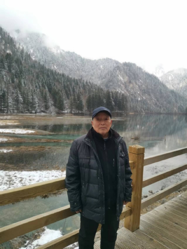 虎笑的第一张照片--贵港相亲服务中心