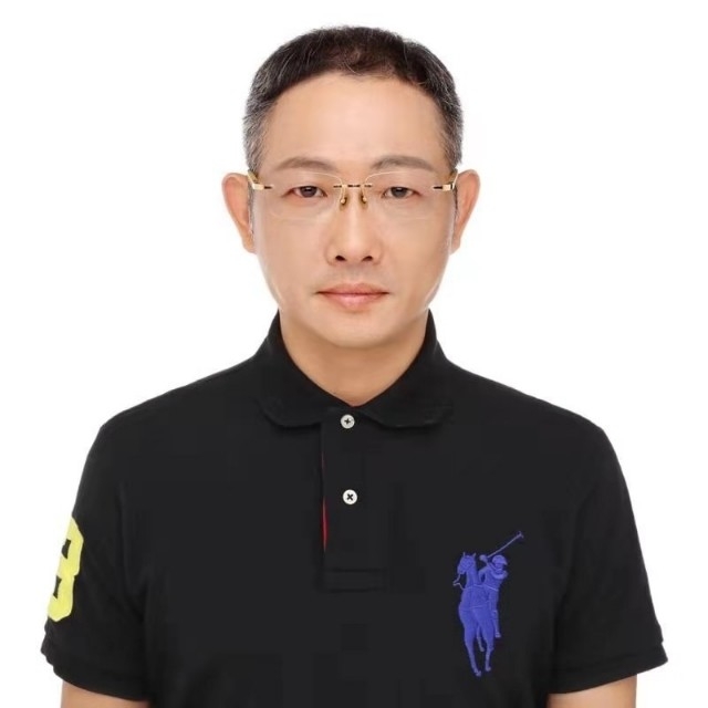 邱先森的第一张照片--贵港相亲服务中心