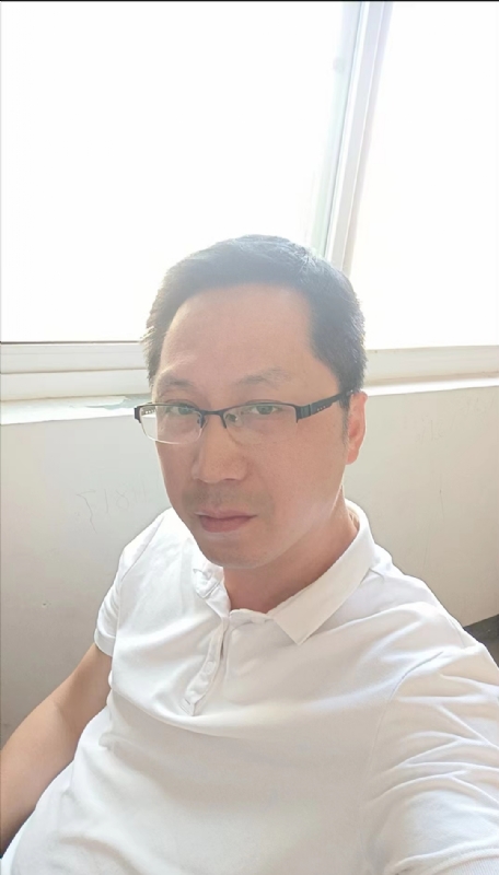 划过生命的流星的第二张照片--贵港相亲服务中心