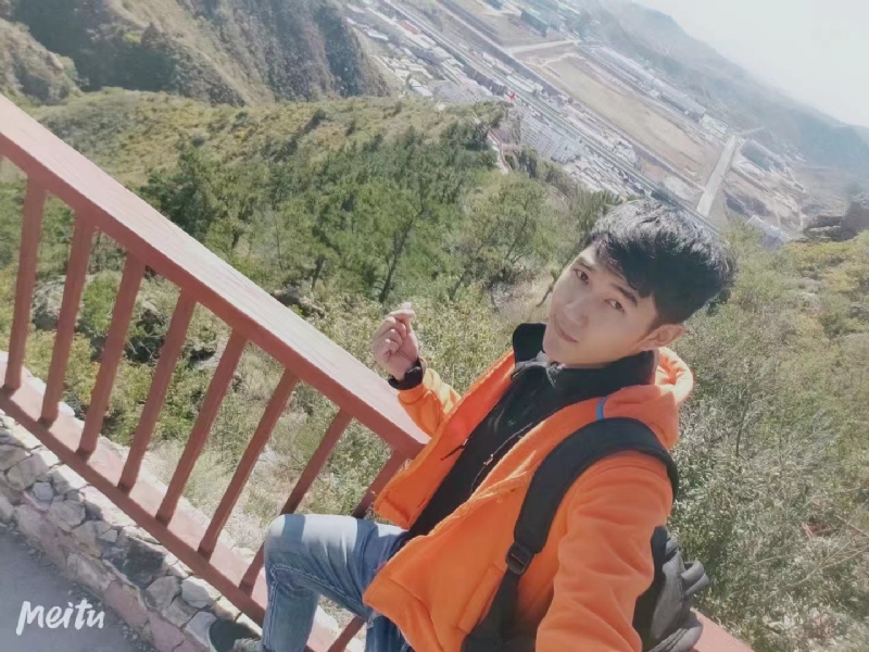 小啊鹏的第一张照片--贵港相亲服务中心