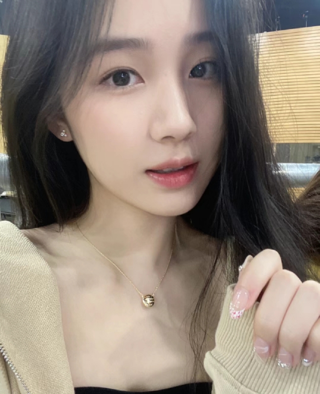 琪琪的第一张照片--贵港相亲服务中心