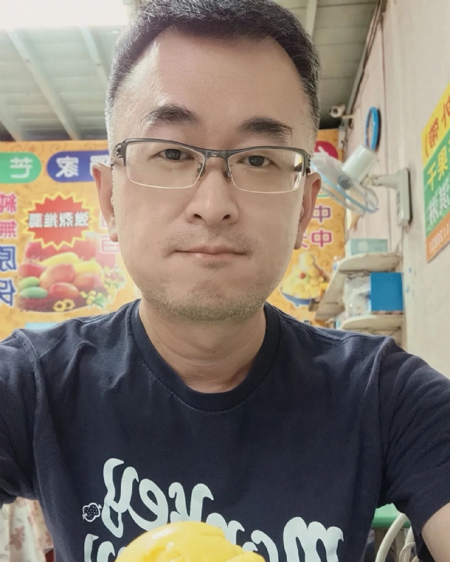 感感的第一张照片--贵港相亲服务中心