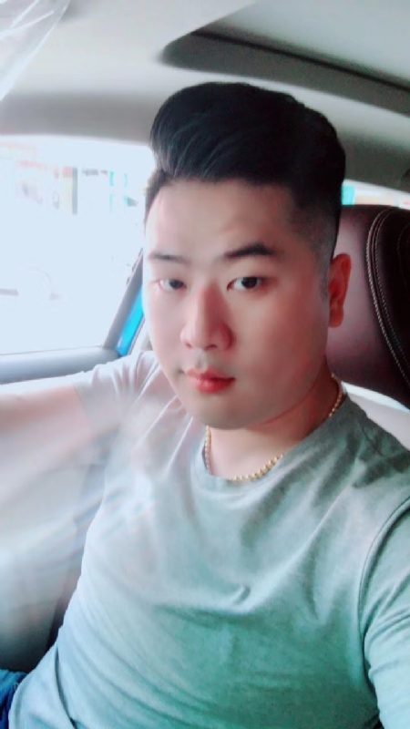 爱吃冰西瓜的猪的第一张照片--贵港相亲服务中心