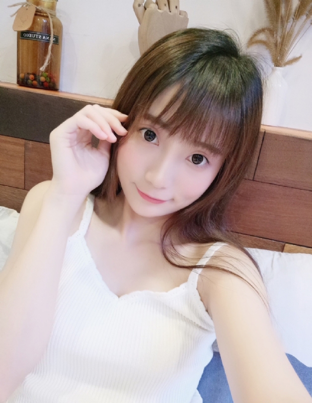 周悦的第四张照片--贵港相亲服务中心