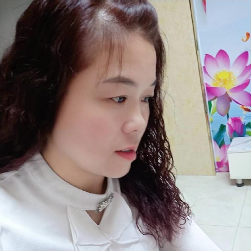 顾枸丽的第二张照片--贵港相亲服务中心