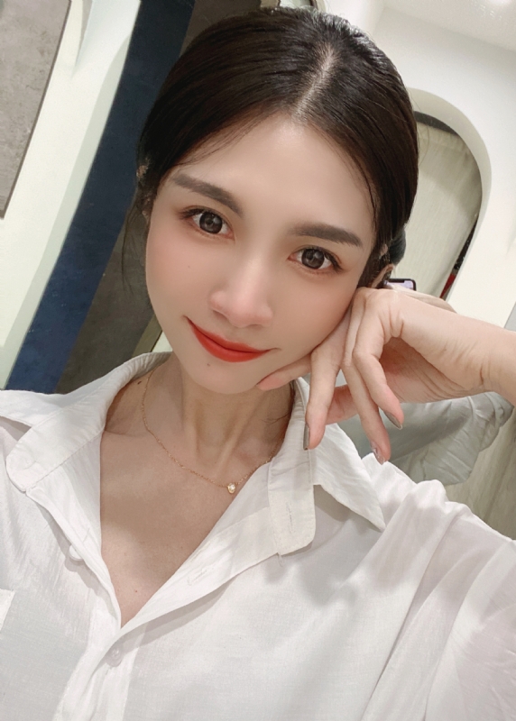 Anna的第一张照片--贵港相亲服务中心