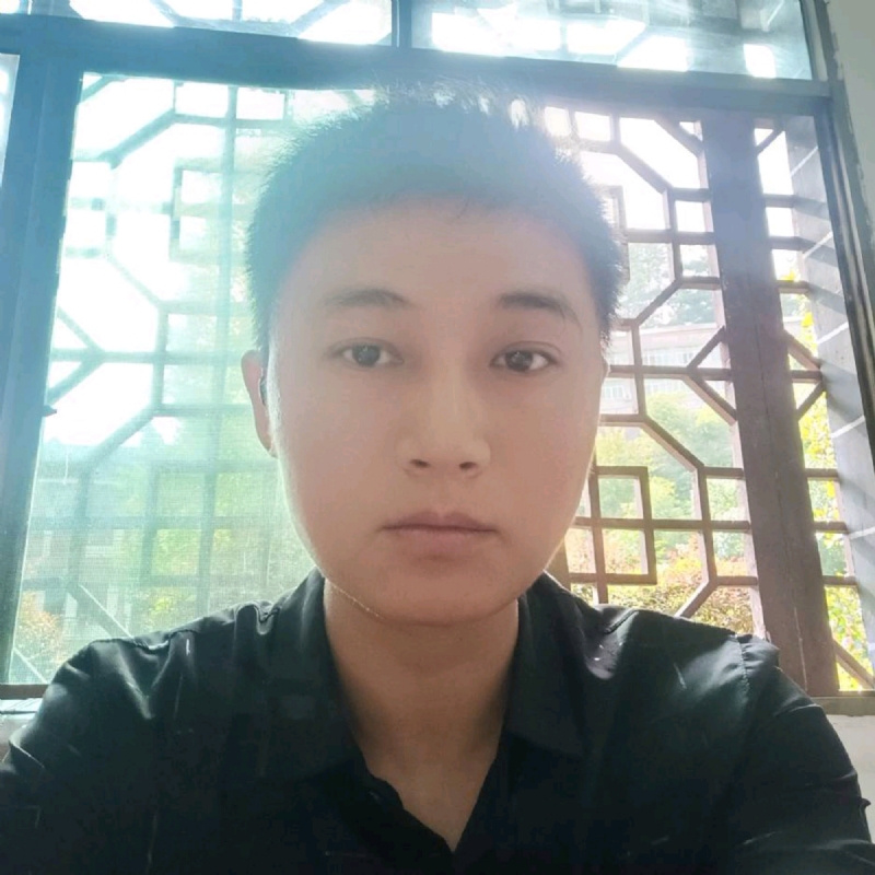 枫叶的第一张照片--贵港相亲服务中心