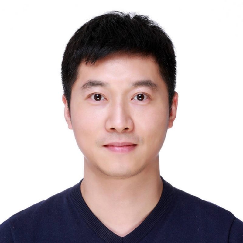 大手牵小手的第一张照片--贵港相亲服务中心