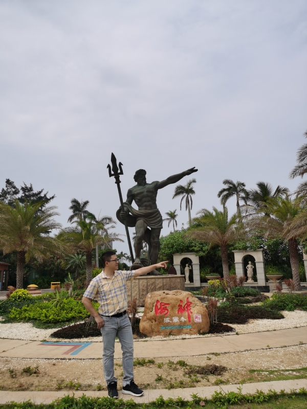 高山深海的第一张照片--贵港相亲服务中心