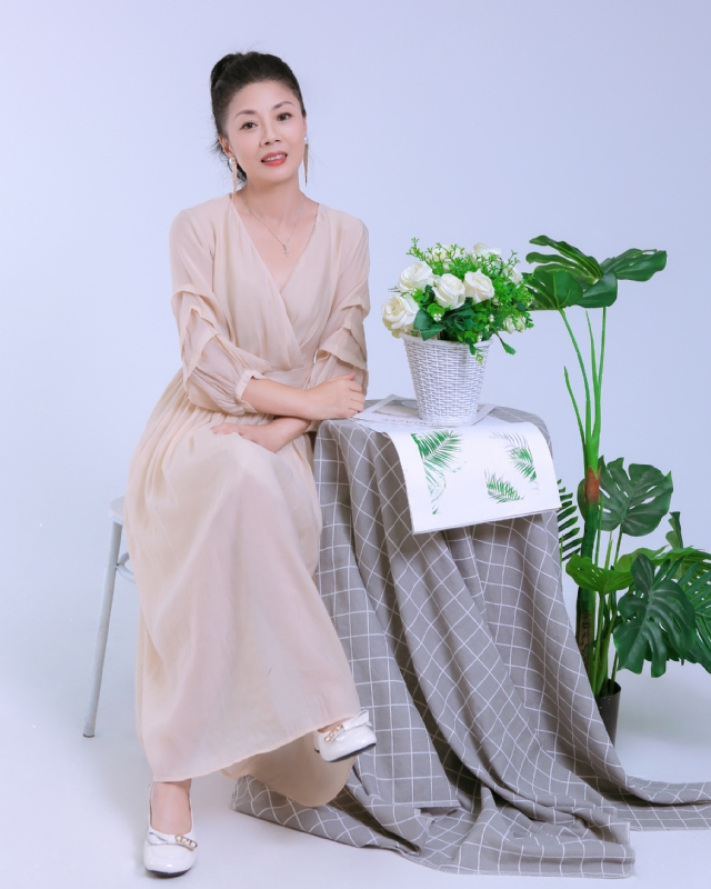 Anna的第一张照片--贵港相亲服务中心