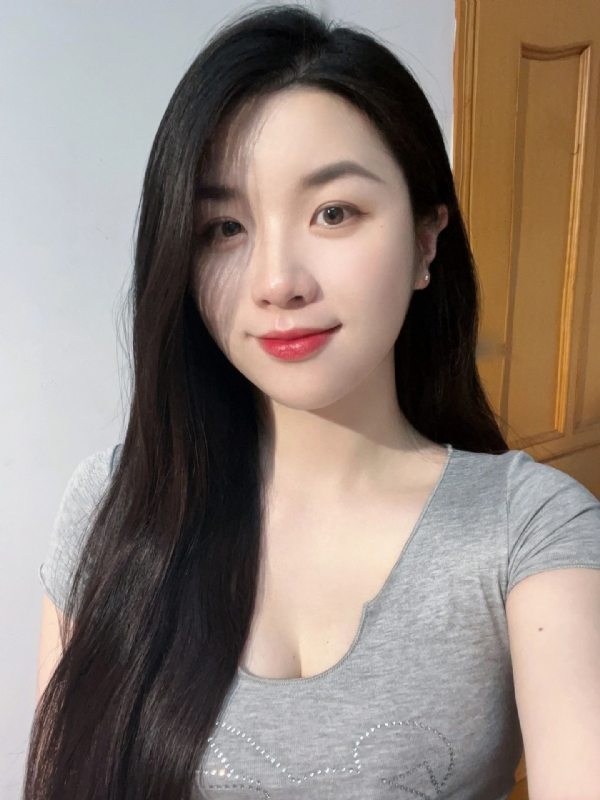 乔乔在寻爱的第二张照片--贵港相亲服务中心