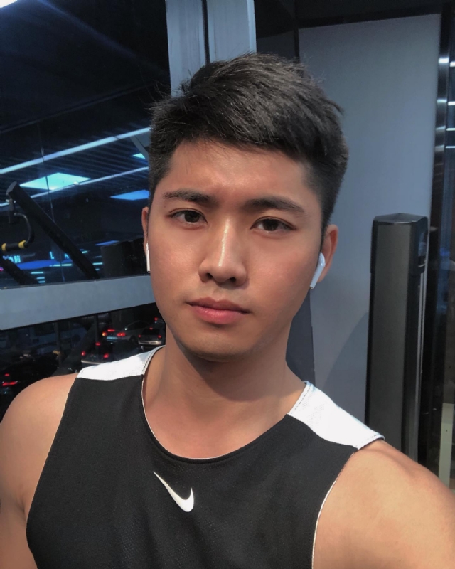 林毅的第一张照片--贵港相亲服务中心