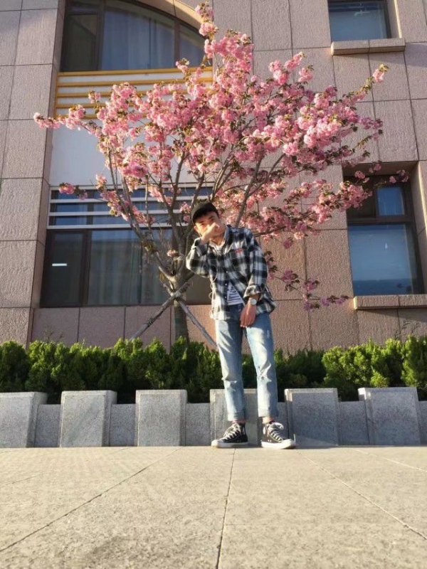 明非的第一张照片--贵港相亲服务中心