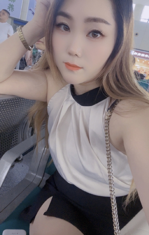 媛媛的第三张照片--贵港相亲服务中心