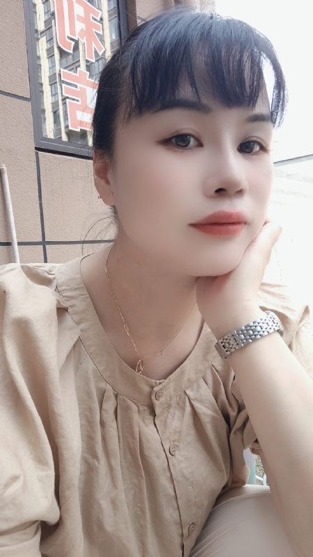 余生请多指教的第一张照片--贵港相亲服务中心