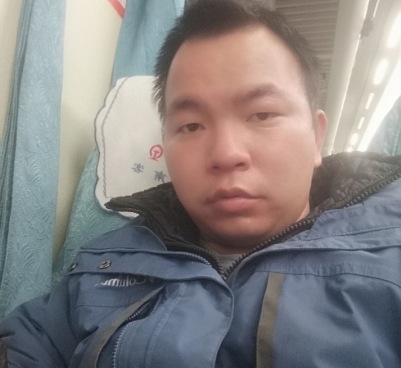 淡定的第一张照片--贵港相亲服务中心