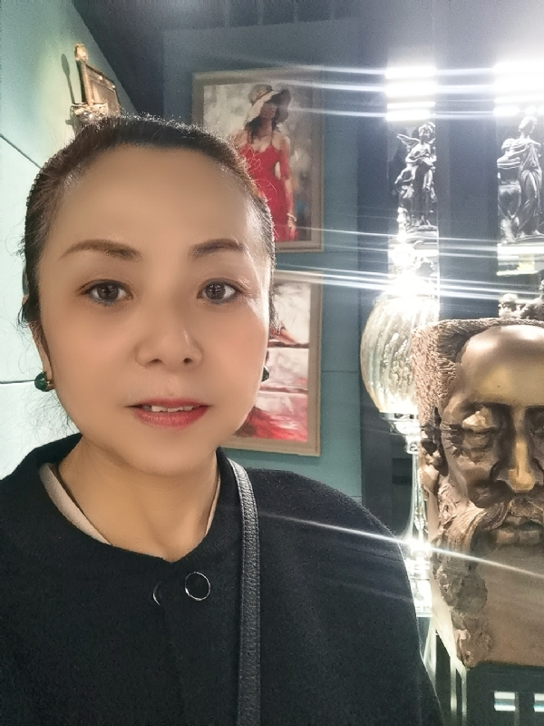 平平淡淡的第一张照片--贵港相亲服务中心