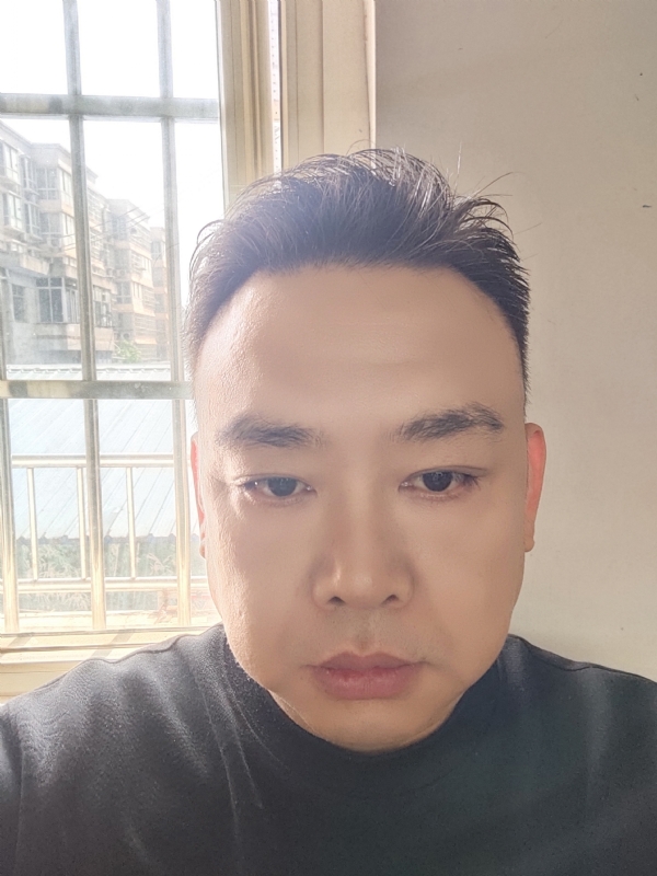 爱人先爱己的第一张照片--贵港相亲服务中心