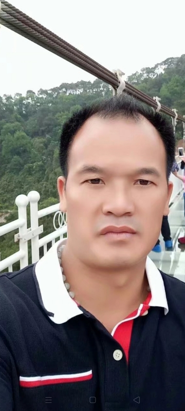 劲郎的第一张照片--贵港相亲服务中心