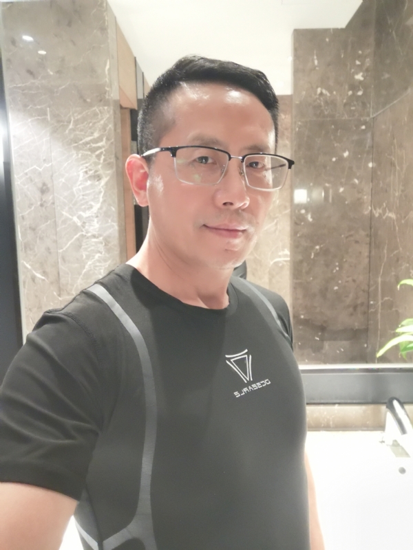 燕青的第一张照片--贵港相亲服务中心