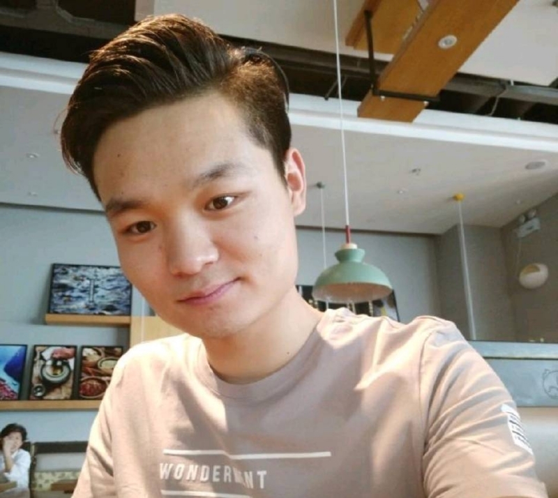 裴海洋的第一张照片--贵港相亲服务中心